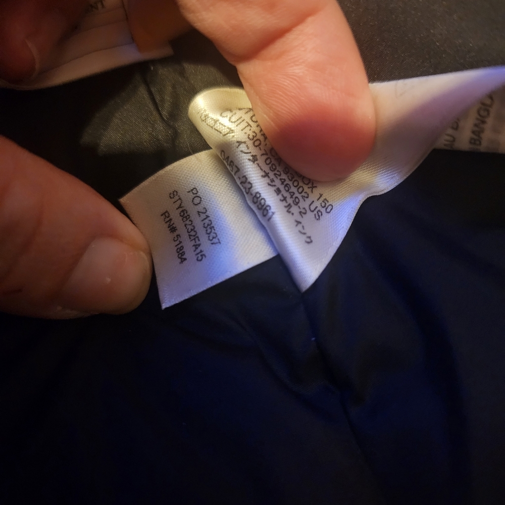 Patagonia Kids Black Puffer Jacket - Picture 3 of 3